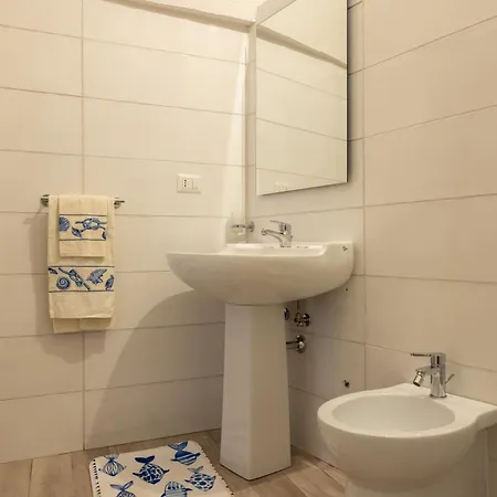 Ex Cont Apartment *